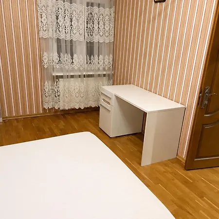Apartment квітка полонини